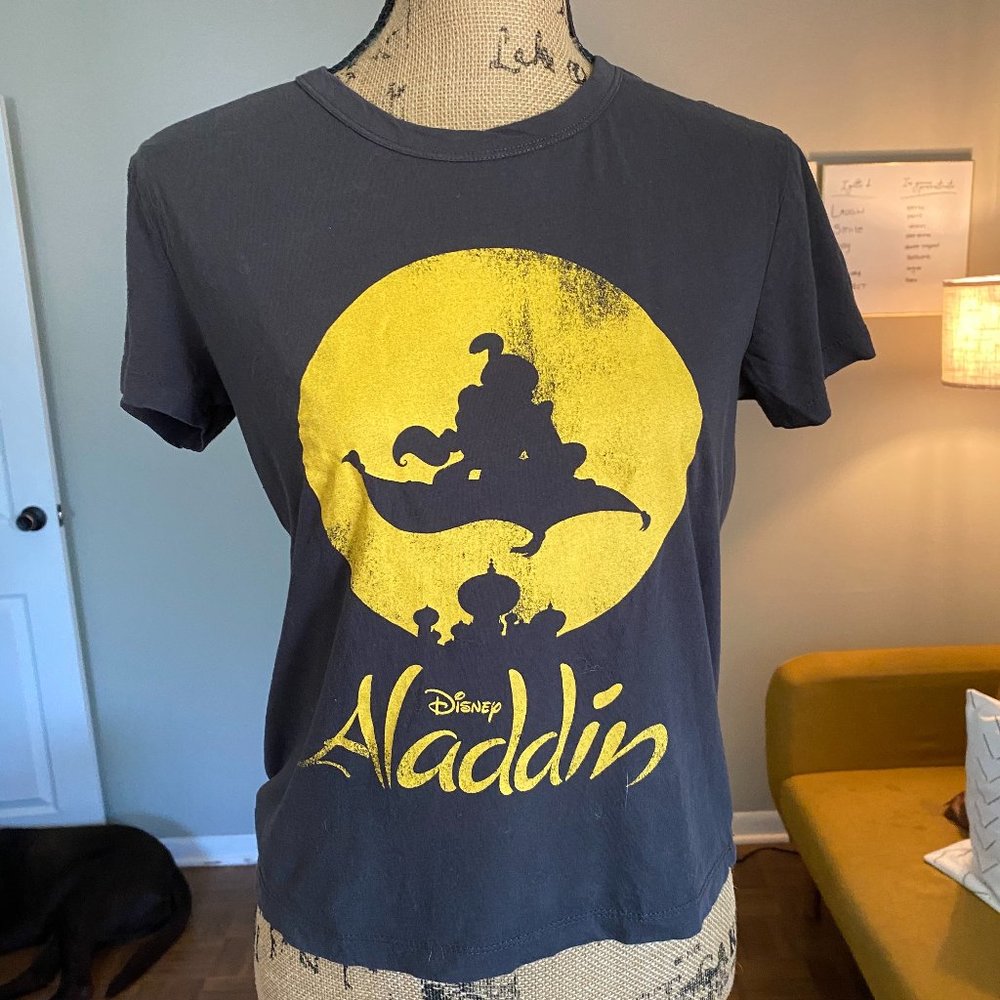 Aladdin Graphic Tee-shirt, Sze Small